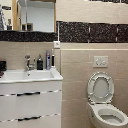 شقة Apartman Henika