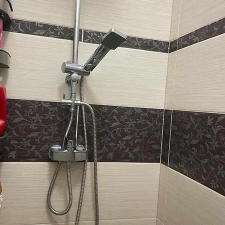 شقة Apartman Henika Petrov nad Desnou