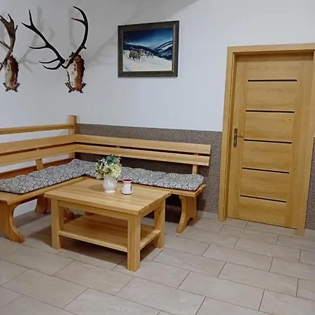 Apartman Henika شقة *