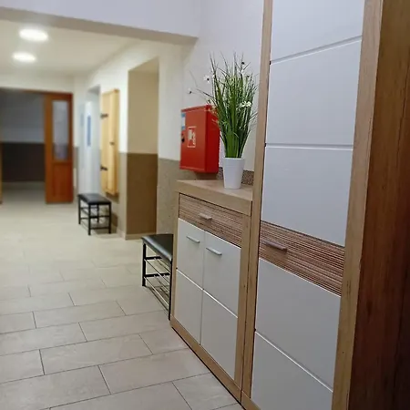 Apartman Henika شقة Petrov nad Desnou